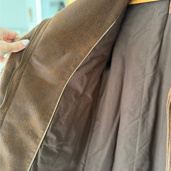 Catimini Leopard Print Teddy Jacket with Brown Details - Picture 4 of 10